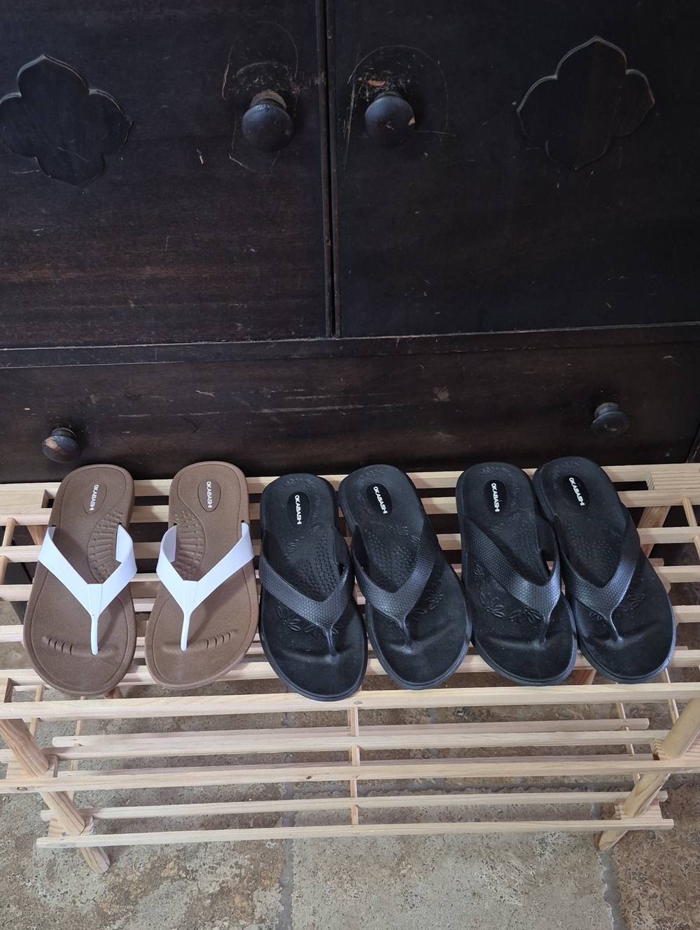 Womens Okabashi Flip Flops in Brown & Black with White Strap Option
